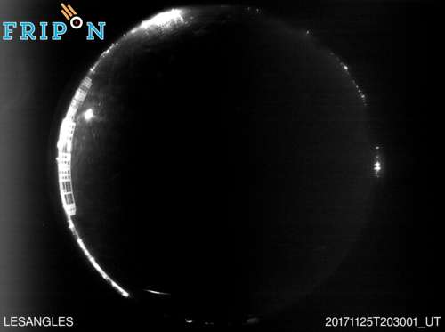 Full size image detection Parc du Cosmos - Les Angles (FRPA07) 2017-11-25 20:30:01 Universal Time