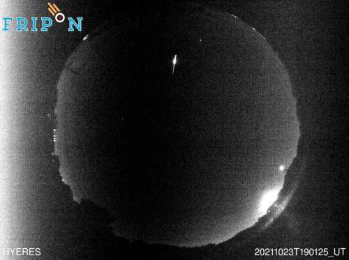 Full size image detection Observatoire du Pic des fées - Hyeres (FRPA06) 2021-10-23 19:01:25 Universal Time