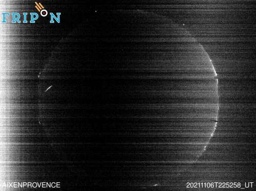 Full size image detection Aix-en-Provence (FRPA02) 2021-11-06 22:52:58 Universal Time