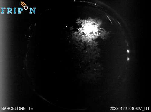 Full size image detection Barcelonnette (FRPA04) 2022-01-22 01:06:27 Universal Time