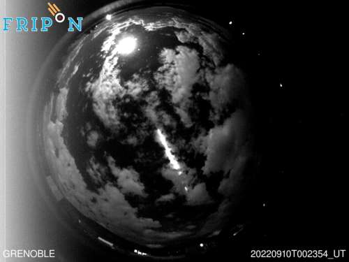 Full size image detection Grenoble (FRRA01) 2022-09-10 00:23:54 Universal Time
