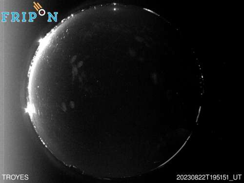 Full size image detection Troyes (FRCA04) 2023-08-22 19:51:51 Universal Time
