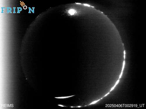 Full size image detection Reims (FRCA01) 2025-04-06 00:29:19 Universal Time