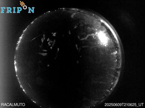 Full size image detection Racalmuto (ITSI04) 2025-06-09 21:06:25 Universal Time