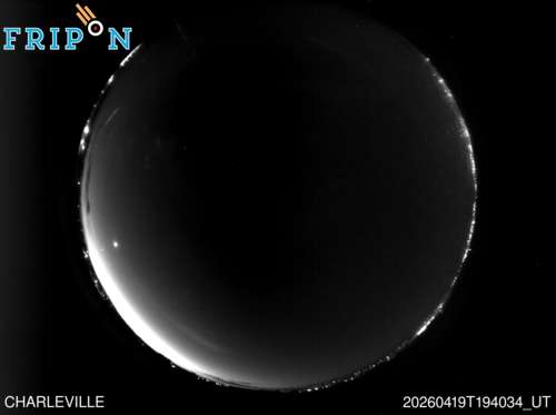 Full size image detection Charleville (FRCA03) 2026-04-19 19:40:34 Universal Time