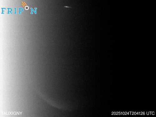 Full size image detection Tauxigny (FRCE03) 2025-10-24 20:41:26 Universal Time