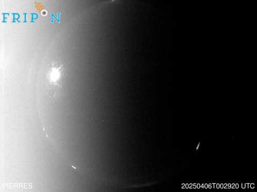 Full size image detection Pierres (FRCE04) 2025-04-06 00:29:20 Universal Time