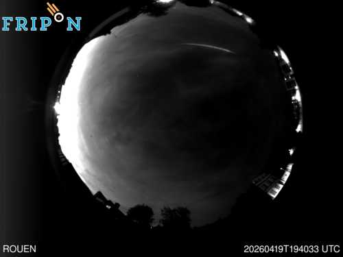 Full size image detection Rouen (FRNO05) 2026-04-19 19:40:33 Universal Time