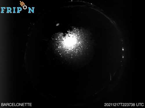 Full size image detection Barcelonnette (FRPA04) 2021-12-17 22:37:38 Universal Time