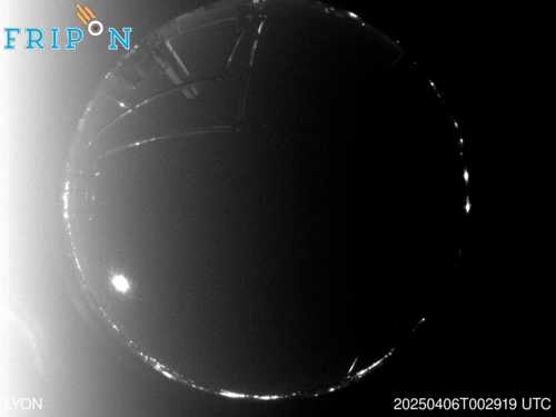 Full size image detection Lyon (FRRA02) 2025-04-06 00:29:19 Universal Time