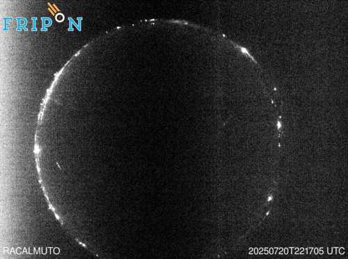 Full size image detection Racalmuto (ITSI04) 2025-07-20 22:17:05 Universal Time