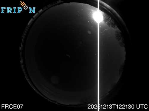 Full size capture Saint-Denis-de-Jouhet (FRCE07) 2025-12-13 12:21:30 Universal Time