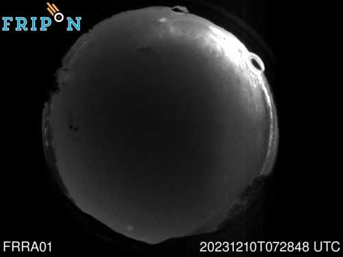 Full size capture Grenoble (FRRA01) 2023-12-10 07:28:48 Universal Time