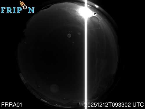 Full size capture Grenoble (FRRA01) 2025-12-12 09:33:02 Universal Time